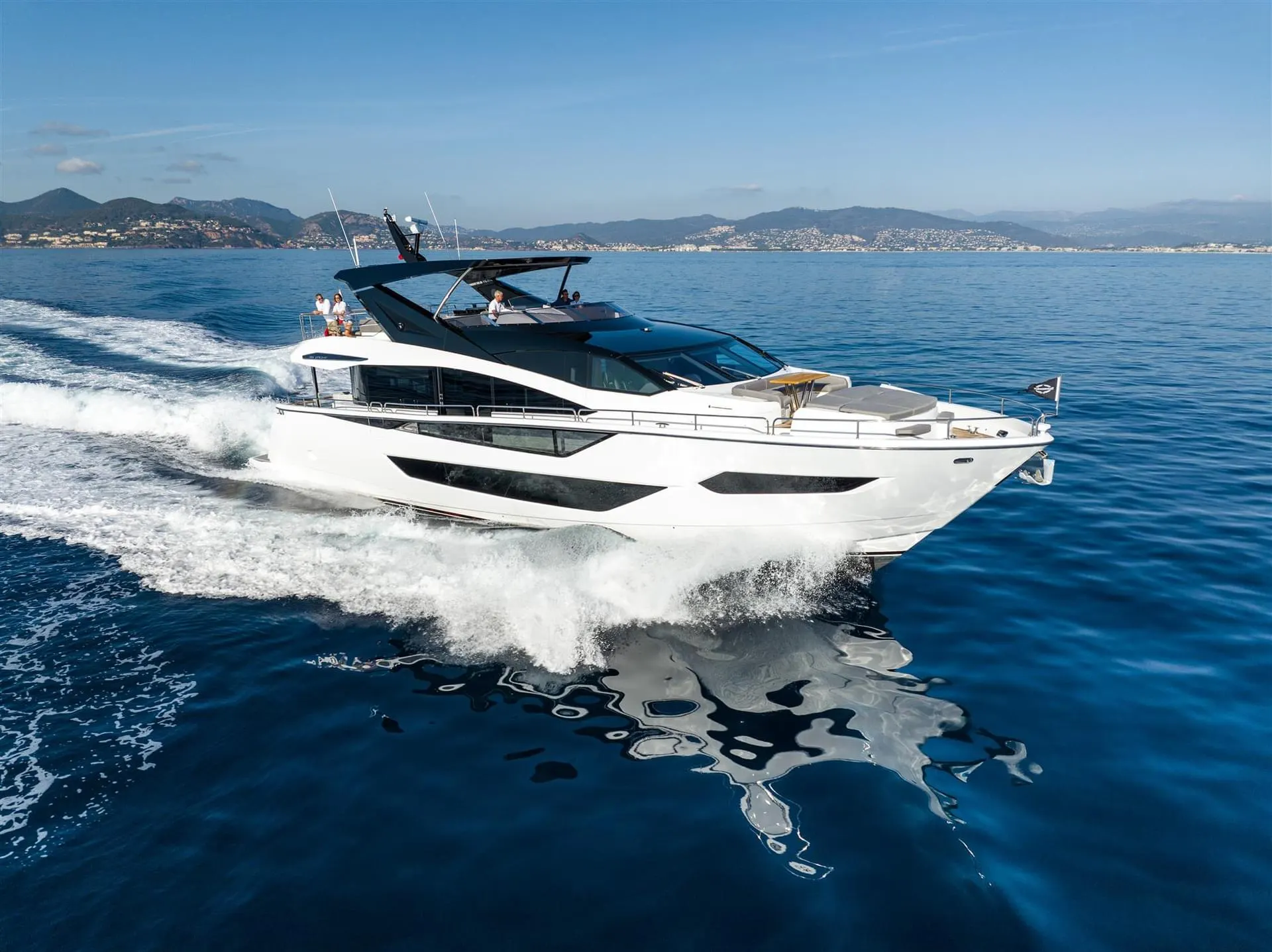 88 YACHT